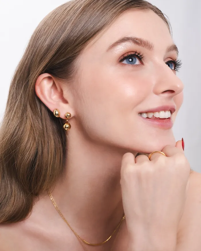 Penny Pairs PreStyled Sets Rochelle Gold Studs Penny Pairs PreStyled Sets Rochelle Gold Studs