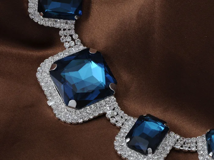 Alilang Necklaces Royal White Square Blue Bead Necklace Alilang Necklaces Royal White Square Blue Bead Necklace