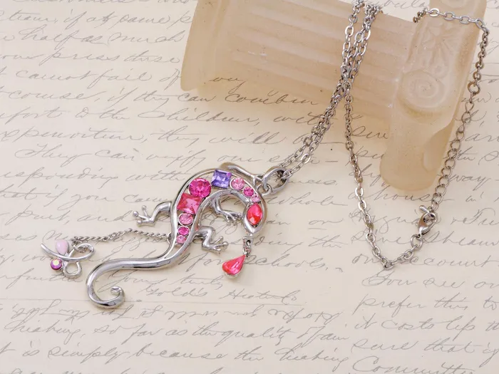 Necklaces Alilang Rose Elements Lizard Necklace Pendant Necklaces Alilang Rose Elements Lizard Necklace Pendant