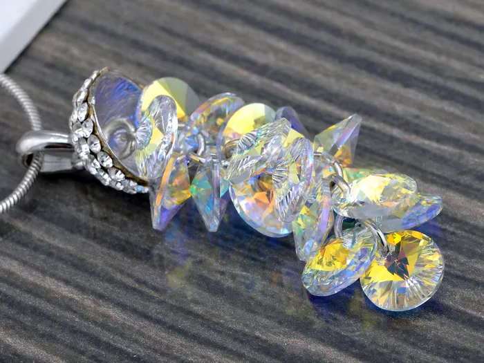 Necklaces Alilang Swarovski Crystal Iridescent Gemss Dangle Pendant Necklace Necklaces Alilang Swarovski Crystal Iridescent Gemss Dangle Pendant Necklace